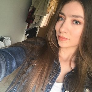 Meet your Posher, Itzel